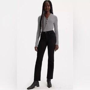 Levi's 314 Shaping Straight Jean